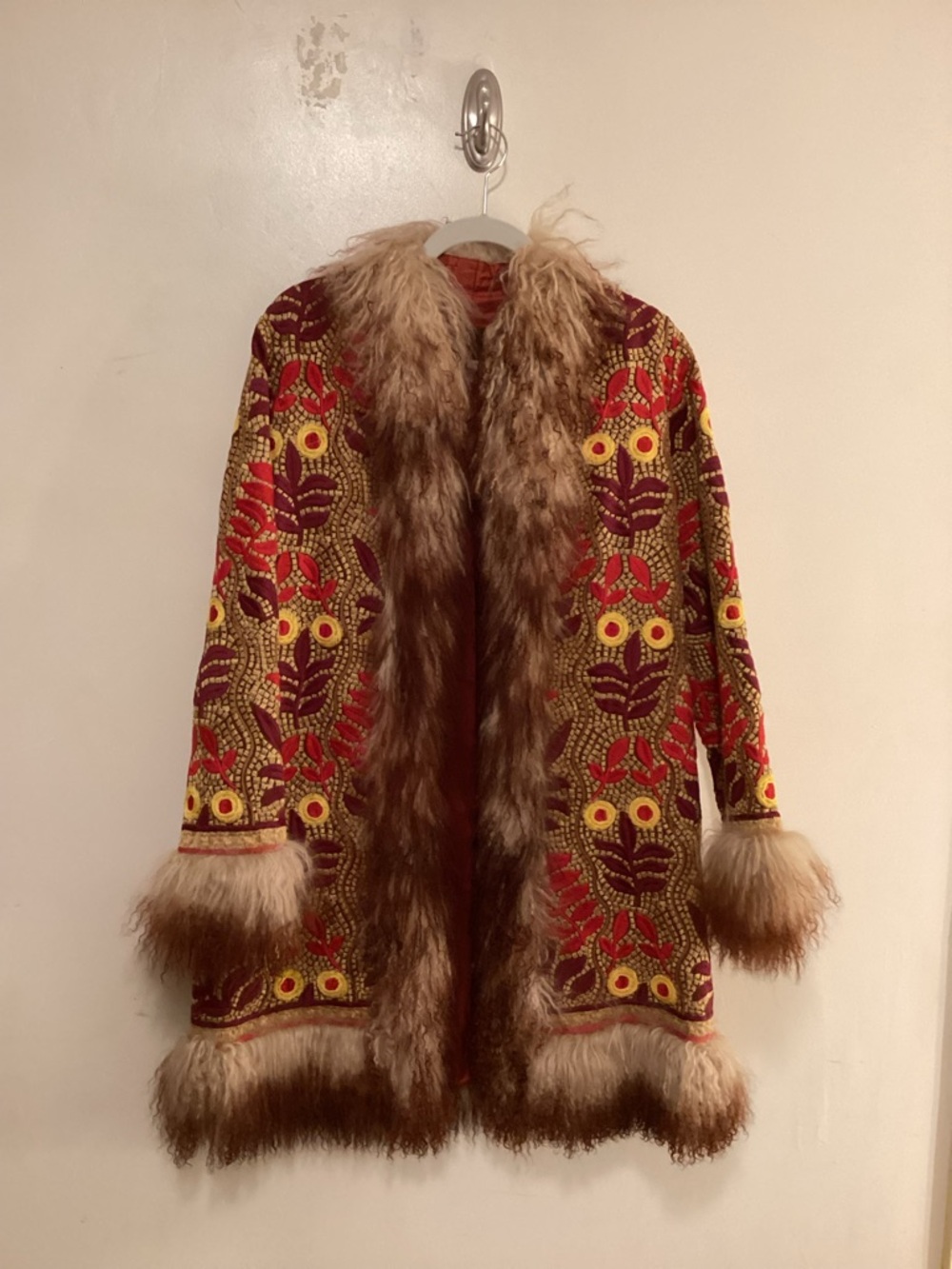 Anna Sui Vintage Fur Coat (Fall/Winter 1998 Ready-to-Wear Collection) - Picture 5 of 11